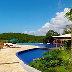 Quarto E Sala Na Natureza